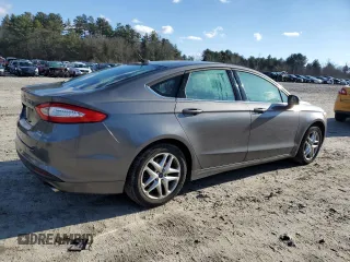 2014 Ford Fusion SE with VIN 3FA6P0HR5ER264028, listed as a Copart auction lot 84271634 with 174,283 mi miles and Non Repairable. Bid and sale history available at carsss.com. Image 3.