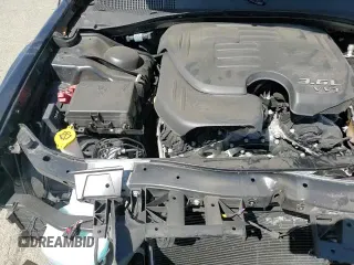 2023 Chrysler 300 Touring L с VIN 2C3CCADG9PH565598, выставлен на аукционе Copart как лот 54849275 с пробегом 25 825 миль миль и Списание • Salvage title. История ставок и продаж доступна на DreamBid. Изображение 13.