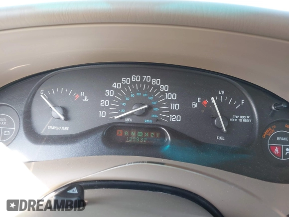 2003 Buick Century Custom with VIN 2G4WS55J231285968, listed as a IAAI auction lot 42086885 with 139,832 mi miles. Bid and sale history available at carsss.com. Image 7.