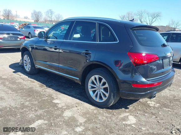 2016 Audi Q5 Premium with VIN WA1C2AFP6GA093705, listed as a IAAI auction lot 41811138 with 96,490 mi miles. Bid and sale history available at carsss.com. Image 3.