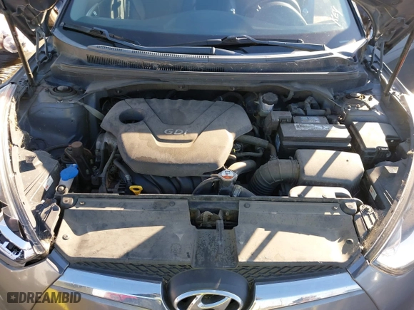 2015 Hyundai Veloster RE:FLEX with VIN KMHTC6AD2FU240091, listed as a IAAI auction lot 41425364 with 68,444 mi miles. Bid and sale history available at carsss.com. Image 10.