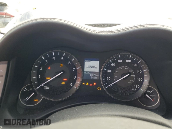 2019 Infiniti Q70 Luxe с VIN JN1BY1PR6KM725404, выставлен на аукционе Copart как лот 81692844 с пробегом 41 828 миль миль и Списание • Salvage title. История ставок и продаж доступна на DreamBid. Изображение 9.
