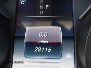 2018 Mercedes-Benz C 300 with VIN 55SWF4JB4JU264839, listed as a IAAI auction lot 42500465 with 28,115 mi miles and . Bid and sale history available at DreamBid. Image 15.