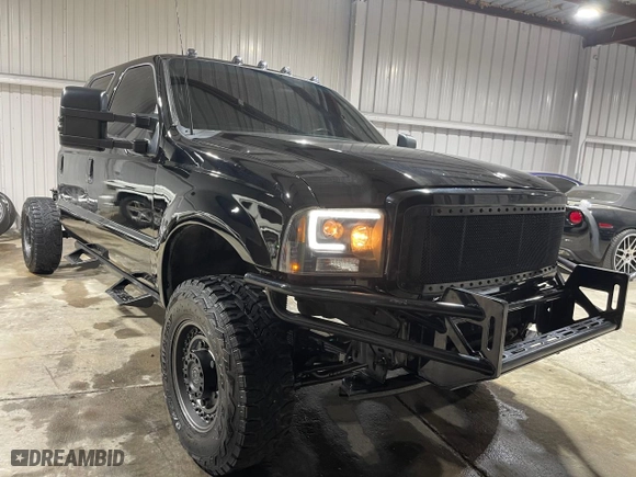 2003 Ford Super Duty F-350 SRW XL with VIN 1FTSW31P13ED34095, listed as a Copart auction lot 80354784 with 198,305 mi miles and Salvage Title. Bid and sale history available at carsss.com. Image 1.