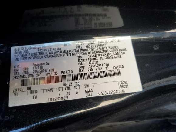 2015 Ford Focus Titanium with VIN 1FADP3J24FL305710, listed as a Copart auction lot 52413155 with 181,571 mi miles and Clean Title. Bid and sale history available at carsss.com. Image 12.