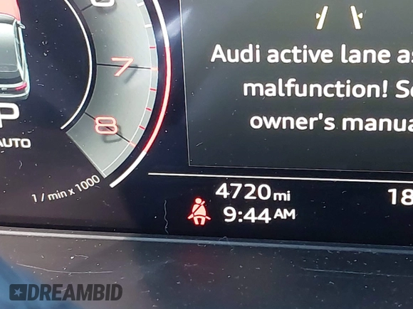 2024 Audi Q5 S line Premium with VIN WA1GAAFY6R2124865, listed as a IAAI auction lot 41598533 with 4,720 mi miles and . Bid and sale history available at DreamBid. Image 7.