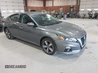 2019 Nissan Altima SV z VIN 1N4BL4DW5KN302899, wystawiony jako IAAI lot #42118890 z przebiegiem 130 452 mil mil oraz . Historia ofert i sprzedaży dostępna na DreamBid. Obrazek 1.
