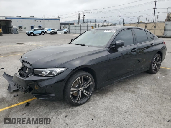 2023 BMW 3 Series 330i z VIN 3MW69FF05P8D51932, wystawiony jako Copart lot #54539205 z przebiegiem Nie podano mil oraz Szkoda całkowita • Salvage title. Historia ofert i sprzedaży dostępna na DreamBid. Obrazek 1.