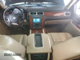 2007 Chevrolet Suburban LTZ with VIN 1GNFK163X7J252250, listed as a Copart auction lot 58479585 with 269,637 mi miles and Clean title. Bid and sale history available at DreamBid. Image 8.