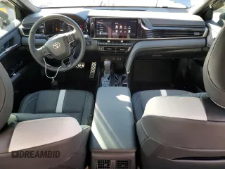 2025 Toyota Camry LE with VIN 4T1DAACK2SU553015, listed as a Copart auction lot 41640695 with 5,603 mi miles and Non Repairable. Bid and sale history available at carsss.com. Image 8.