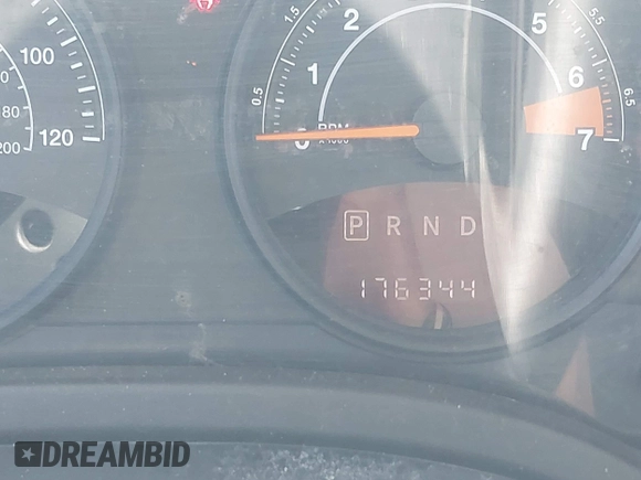 2016 Jeep Patriot High Altitude z VIN 1C4NJRFB8GD707642, wystawiony jako IAAI lot #42324960 z przebiegiem 176 344 mil mil oraz . Historia ofert i sprzedaży dostępna na DreamBid. Obrazek 15.