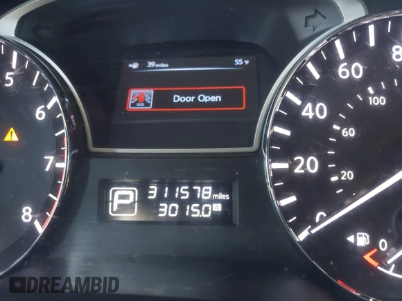 2013 Nissan Pathfinder SV with VIN 5N1AR2MN2DC657541, listed as a IAAI auction lot 41905930 with 311,578 mi miles. Bid and sale history available at carsss.com. Image 7.