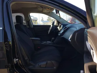 2011 Chevrolet Equinox LT w/1LT with VIN 2CNFLEEC2B6414498, listed as a IAAI auction lot 41894905 with 142,754 mi miles. Bid and sale history available at carsss.com. Image 5.