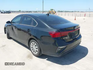 2020 Kia Forte LXS with VIN 3KPF24AD5LE258006, listed as a IAAI auction lot 42021722 with 50,379 mi miles. Bid and sale history available at carsss.com. Image 3.