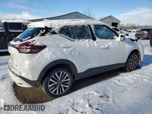 2021 Nissan Kicks SV with VIN 3N1CP5CVXML501261, listed as a Copart auction lot 82891754 with Not Provided miles and Salvage Title. Bid and sale history available at carsss.com. Image 3.