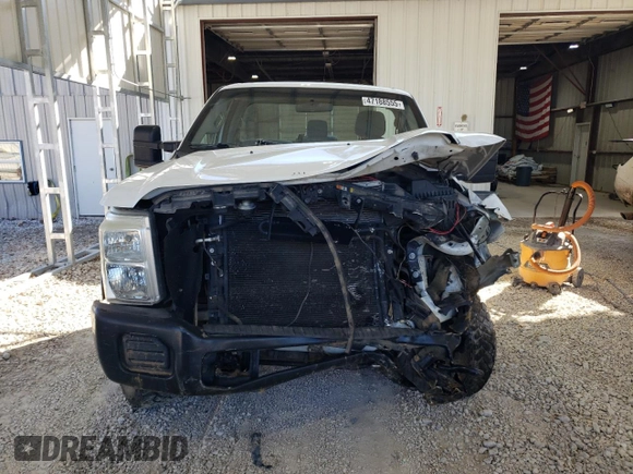 2012 Ford F-350 XL with VIN 1FTRF3B61CEC11465, listed as a Copart auction lot 47188555 with 182,941 mi miles and Salvage title. Bid and sale history available at DreamBid. Image 5.