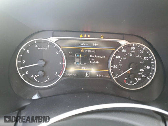 2024 Nissan Sentra SV with VIN 3N1AB8CV2RY242542, listed as a Copart auction lot 61614795 with 5,960 mi miles and Salvage title. Bid and sale history available at DreamBid. Image 9.