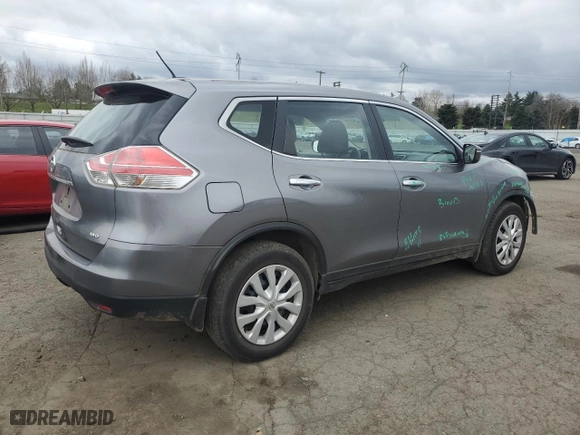 2015 Nissan Rogue S with VIN KNMAT2MV0FP586034, listed as a Copart auction lot 47626255 with 231,065 mi miles and Salvage Title. Bid and sale history available at carsss.com. Image 3.