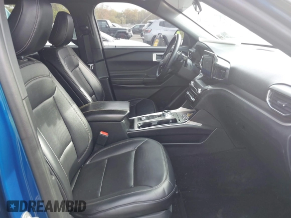 2020 Ford Explorer XLT z VIN 1FMSK8DH4LGB25267, wystawiony jako IAAI lot #42092228 z przebiegiem 105 532 mil mil oraz . Historia ofert i sprzedaży dostępna na DreamBid. Obrazek 5.