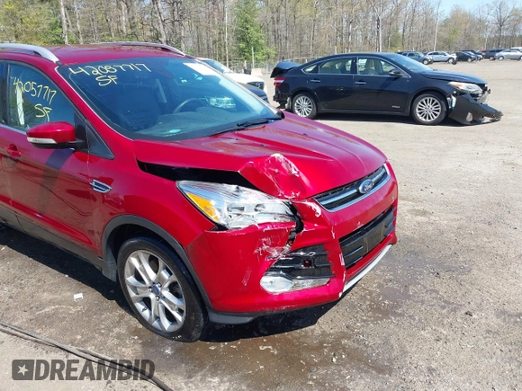 2015 Ford Escape Titanium with VIN 1FMCU9J90FUB00714, listed as a IAAI auction lot 42057717 with 61,223 mi miles. Bid and sale history available at carsss.com. Image 6.