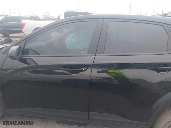 2022 Hyundai Kona Preferred with VIN KM8K22AB0NU841116, listed as a IAAI auction lot 41562114 with 31,978 mi miles. Bid and sale history available at carsss.com. Image 15.