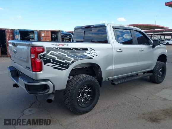 2022 Chevrolet Silverado 1500 RST with VIN 3GCUDEEDXNG513368, listed as a IAAI auction lot 42055056 with 25,630 mi miles and . Bid and sale history available at DreamBid. Image 4.