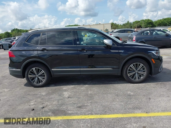 2024 Volkswagen Tiguan with VIN 3VVTB7AX9RM218526, listed as a IAAI auction lot 42564195 with Not provided miles and . Bid and sale history available at DreamBid. Image 13.