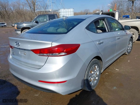 2017 Hyundai Elantra SE with VIN KMHD74LFXHU367332, listed as a IAAI auction lot 41652651 with 110,101 mi miles. Bid and sale history available at carsss.com. Image 4.