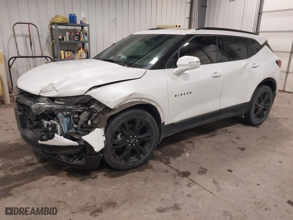 2021 Chevrolet Blazer RS with VIN 3GNKBKRS8MS517992, listed as a IAAI auction lot 41579870 with 44,503 mi miles. Bid and sale history available at carsss.com. Image 17.