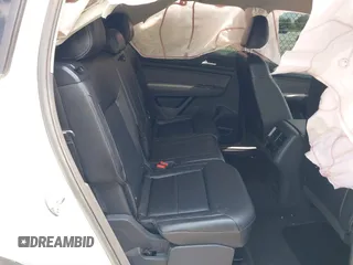 2021 Volkswagen Atlas SE с VIN 1V2WR2CA5MC569901, выставлен на аукционе IAAI как лот 42397774 с пробегом 75 802 миль миль и . История ставок и продаж доступна на DreamBid. Изображение 8.