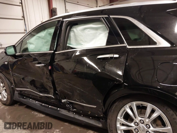 2020 Cadillac XT5 Premium Luxury AWD with VIN 1GYKNDRS9LZ197122, listed as a IAAI auction lot 41743191 with 93,868 mi miles. Bid and sale history available at carsss.com. Image 15.