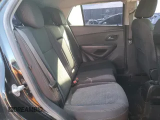 2021 Chevrolet Trax LS z VIN KL7CJKSB1MB303476, wystawiony jako Copart lot #58230595 z przebiegiem 55 397 mil mil oraz Szkoda całkowita • Salvage title. Historia ofert i sprzedaży dostępna na DreamBid. Obrazek 11.