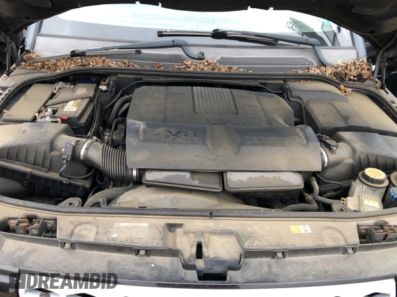 2012 Land Rover LR4 HSE with VIN SALAG2D49CA623150, listed as a Copart auction lot 81281544 with 171,970 mi miles and Clean title. Bid and sale history available at DreamBid. Image 7.