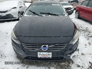 2015 Volvo S60 T6 Drive-E with VIN YV149MFK5F2339707, listed as a Copart auction lot 82493884 with 87,932 mi miles and Salvage Title. Bid and sale history available at carsss.com. Image 5.