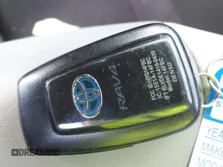 2021 Toyota RAV4 Hybrid LE with VIN 2T3B6RFV2MW018967, listed as a IAAI auction lot 42601989 with 71,046 mi miles and . Bid and sale history available at DreamBid. Image 11.