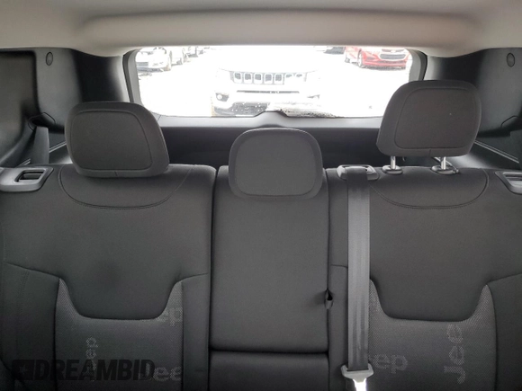 2017 Jeep Renegade Latitude with VIN ZACCJBBB4HPE72776, listed as a Copart auction lot 44373375 with 91,913 mi miles and Salvage Title. Bid and sale history available at carsss.com. Image 10.