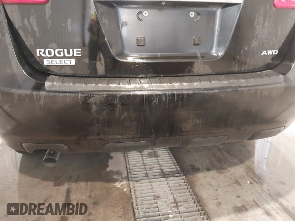 2015 Nissan Rogue S with VIN JN8AS5MV4FW752795, listed as a IAAI auction lot 41994117 with 111,640 mi miles and . Bid and sale history available at DreamBid. Image 6.