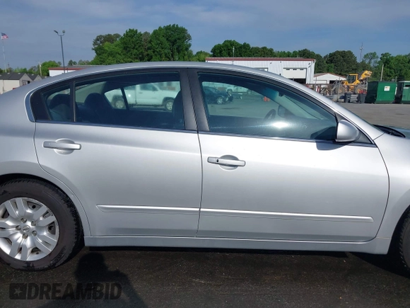 2012 Nissan Altima S with VIN 1N4AL2AP2CC180433, listed as a IAAI auction lot 42070453 with 141,926 mi miles and . Bid and sale history available at carsss.com. Image 13.