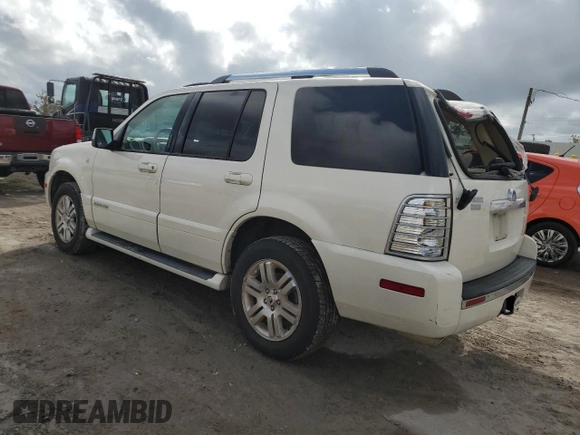 2008 Mercury Mountaineer Premier z VIN 4M2EU38E28UJ12342, wystawiony jako Copart lot #49154215 z przebiegiem 107 402 mil mil oraz Nie do naprawy • Non repairable. Historia ofert i sprzedaży dostępna na DreamBid. Obrazek 2.