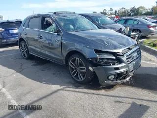 2017 Audi SQ5 with VIN WA1VCBFP0HA075147, listed as a IAAI auction lot 41765465 with 109,003 mi miles and . Bid and sale history available at DreamBid. Image 1.