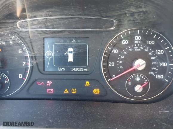 2018 Kia Sorento L with VIN 5XYPG4A38JG431837, listed as a IAAI auction lot 41843045 with 143,035 mi miles. Bid and sale history available at carsss.com. Image 15.