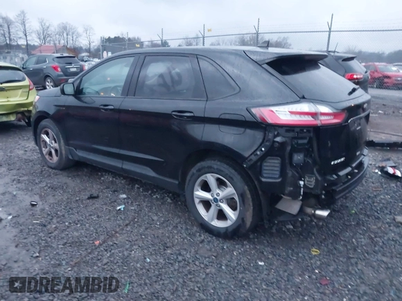 2020 Ford Edge SE z VIN 2FMPK3G95LBA06115, wystawiony jako IAAI lot #40884705 z przebiegiem 54 712 mil mil oraz . Historia ofert i sprzedaży dostępna na DreamBid. Obrazek 3.