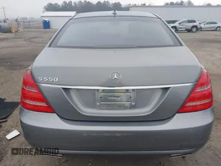 2011 Mercedes-Benz S-Class S 550 with VIN WDDNG7BB0BA382476, listed as a IAAI auction lot 41485553 with 126,082 mi miles. Bid and sale history available at carsss.com. Image 17.