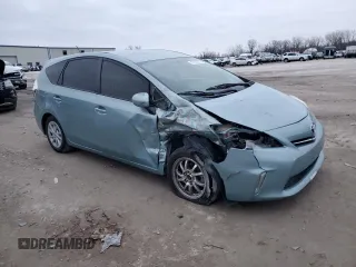 2014 Toyota Prius Two with VIN JTDZN3EU3EJ014353, listed as a Copart auction lot 43754035 with 203,182 mi miles and Salvage Title. Bid and sale history available at DreamBid. Image 4.