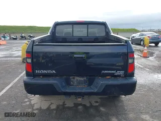 2013 Honda Ridgeline RTS with VIN 5FPYK1F46DB015386, listed as a IAAI auction lot 41928477 with 275,963 mi miles. Bid and sale history available at carsss.com. Image 16.