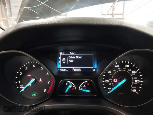 2016 Ford Focus SE with VIN 1FADP3K25GL229737, listed as a IAAI auction lot 41966030 with 177,686 mi miles and . Bid and sale history available at carsss.com. Image 7.