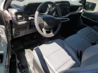 2024 Ford F-150 XL z VIN 1FTMF1KP0RKF56245, wystawiony jako Copart lot #58998925 z przebiegiem 3 007 mil mil oraz Szkoda całkowita • Salvage title. Historia ofert i sprzedaży dostępna na DreamBid. Obrazek 8.