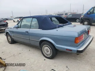 1989 BMW 3 Series z VIN WBABB2309K8862774, wystawiony jako Copart lot #44600775 z przebiegiem 88 683 mil mil oraz Czysty tytuł • Clean title. Historia ofert i sprzedaży dostępna na DreamBid. Obrazek 2.