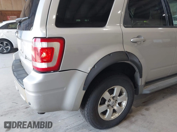 2009 Ford Escape Hybrid with VIN 1FMCU59339KC01917, listed as a IAAI auction lot 42880678 with 173,449 mi miles and . Bid and sale history available at DreamBid. Image 12.