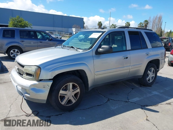 2005 Chevrolet TrailBlazer LT with VIN 1GNDT13S952113282, listed as a IAAI auction lot 41802492 with 172,253 mi miles and . Bid and sale history available at DreamBid. Image 17.
